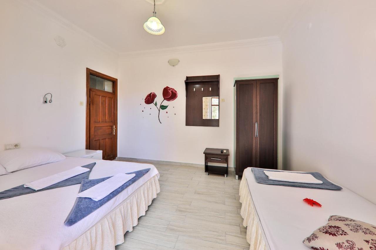 Santosa Pensjonat Kaş